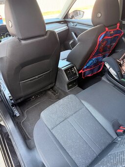 ŠKODA OCTAVIA COMBI 2.0 TDI DSG 110KW 5/2021 - 12