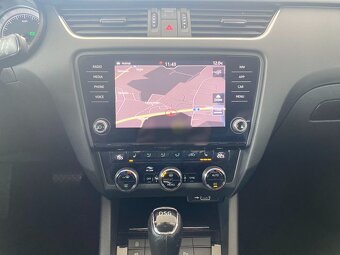 Škoda Octavia Combi 2.0 TDI DSG 110kW Style - 12