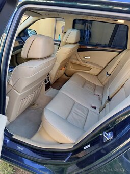 Bmw E61 525D A/T Touring - 12