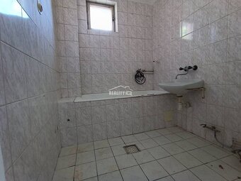 Na predaj rodinný dom, Žilina - Považský Chlmec REZERVOVANÉ - 12