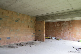 NOVÁ CENA - okr. SENEC - KRÁĽOVÁ PRI SENCI – NA PREDAJ – PRE - 12