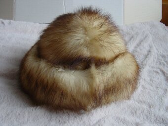 Dámska zimná bunda s kapucňou béžová - 12