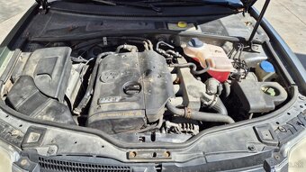 VW Passat B5,5 1,8T 110kw kód motora: AWT - 12