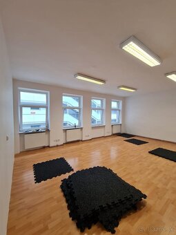 Dubová škárovka Hevea, kvalita "A", zľava, masiv - 12