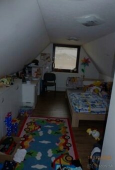 Predám rodinný dom v blízkosti Bytče - 12