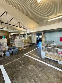 Na predaj 2 prepojené haly 1200 m2 v Dolnom Ohaji - 12