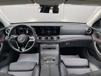 Mercedes-Benz E trieda Sedan 220 d 4MATIC A/T, SK, Odpočet - 12