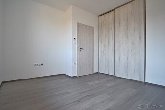 Skolaudovaný 4 izbový rodinný dom (107,45 m2) v štandarde - 12