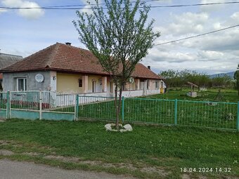 3izbový vikendový dom s ÚK, 3000m2 - 12