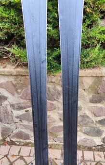 Lyže Rossignol React2 Carbon 162 cm - 12