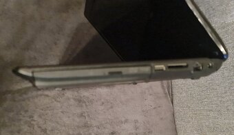 Asus A52J a Asus X52J - 12
