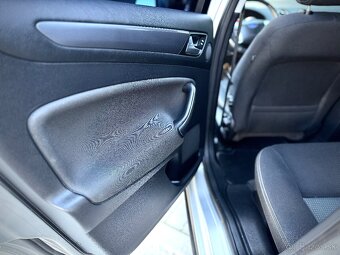 FORD MONDEO COMBI 2.0 TDCi - 12