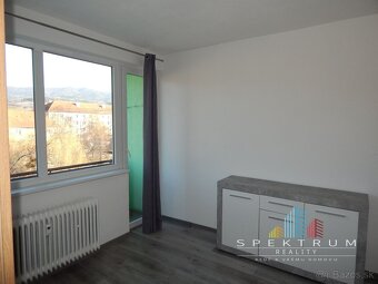REZERVOVANÉ-EXKLUZÍVNE- SPEKTRUM REALITY- Na PREDAJ 3 -izbov - 12
