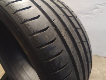 Predám 2x letné Nokian PowerProof 245/40 R19 98Y - 12