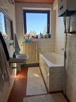 NA PREDAJ 5izbový rodinný dom v obci Plavecký Štvrtok - 12