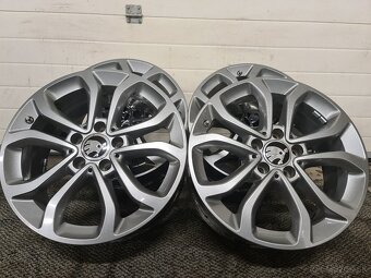 ALU 5X112 R17 7,0J ET48,5 - 12