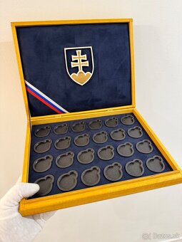 Kazeta na UNC Slovensko 2 euro - 12