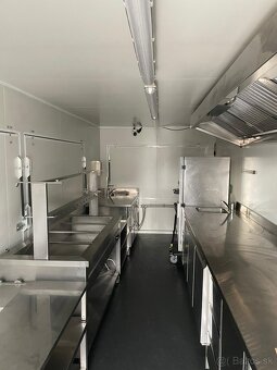 Food truck - 12