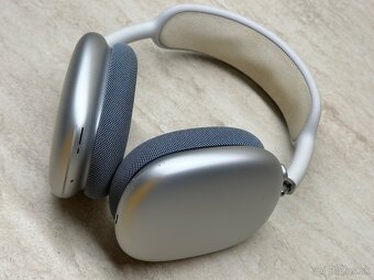 Apple AirPods Max - 12