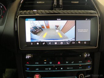 Jaguar F-Pace 3.0d V6 AWD,Portfolio,DPH - 12
