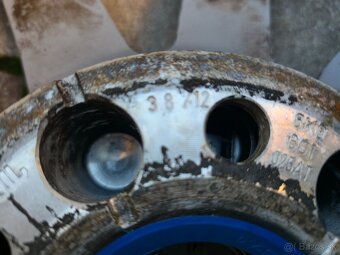 Hliníkové disky Audi 5x112 R16 + zimné pneu 205 55 R16 - 12