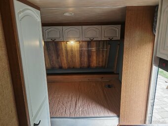 Karavan Hobby 460T - 12