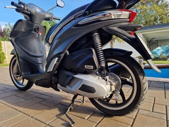 Piaggio Liberty S 125 IGET Sport 11k (benzín) "možný úver" - 12