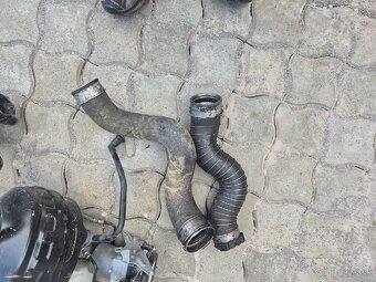 Bmw e90 320xdrive 135kw - 12