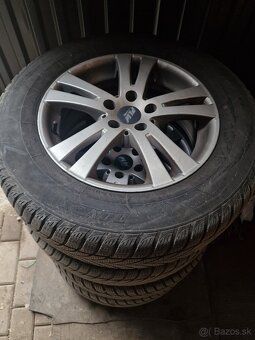 Ford Kuga 2.0 TDCi  4x4 - 12