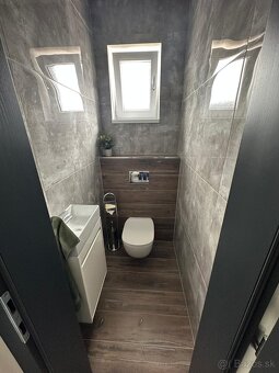 Krátkodobý alebo dlhodobý prenájom 2x spálňa , 135m2 - 12