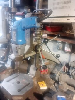 Stojan pod vrtacku - 12