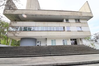 Na prenájom ponúkame kancelárske priestory v Piešťanoch - 12