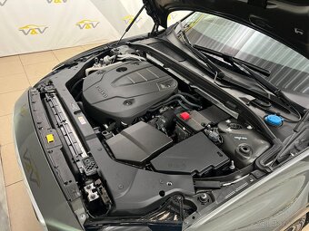 Volvo V60 D3 Momentum Pro - 12