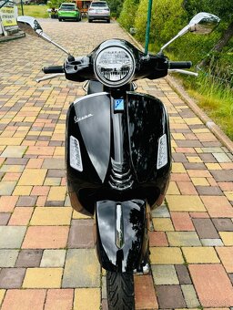 Vespa GTS 300 Super, rok 2024, cena +DPH - 12