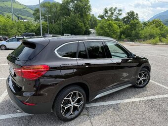 BMW X1 xDrive 18d - 12