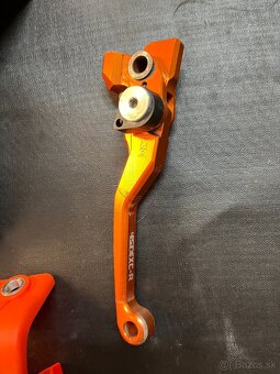 Predam nahradne diely KTM - 12