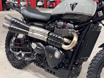 Triumph Street Scrambler 900 Caffe Racer - 12