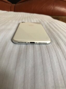 Apple iPhone 8 White 64 gb - 12