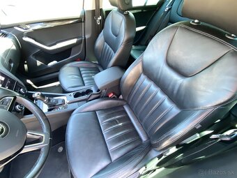 Octavia Combi 1.6 TDI 115k Style DSG EU6 - 12