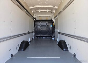 Ford transit L4H3 2.0TdCi/131 koni ročník 2022 - 12