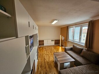 Prenájom 3i byt v centre BB - 12