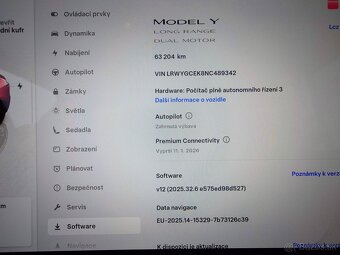 Tesla Model Y 2022 Long Range (Dual Motor 378 kW) - 12