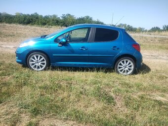 Peugeot 207 1,6hdi - 12