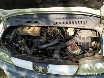 2004 Peugeot Boxer dodavka 2,2 HDi CR 74 kW nafta 5MP - 12