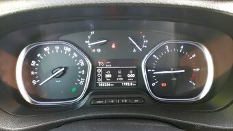 Predám  Peugeot Traveller 2.0 BlueHDi Allure Long - 12