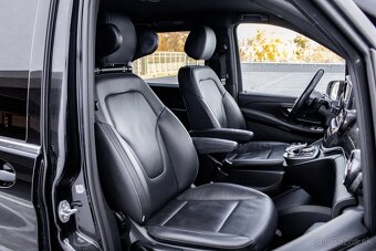 Mercedes-Benz V trieda Van 176kw AT/9 4x4 2020 - 12