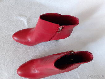 Dámske nízke kožené čižmy (čižmičky) Kate Gray č.40 - 12