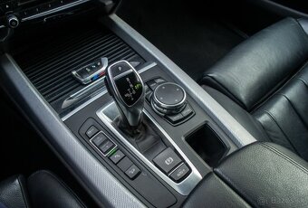 BMW X5 F15 xDrive30d A/T ODPOČET DPH - 12
