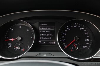 Volkswagen Passat Variant 2.0 TDI Highline DSG - 12