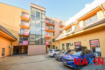 3 izb.byt,10 roč.stavba, výťah,Košice Hlavná,2 kúpeľne,2balk - 12